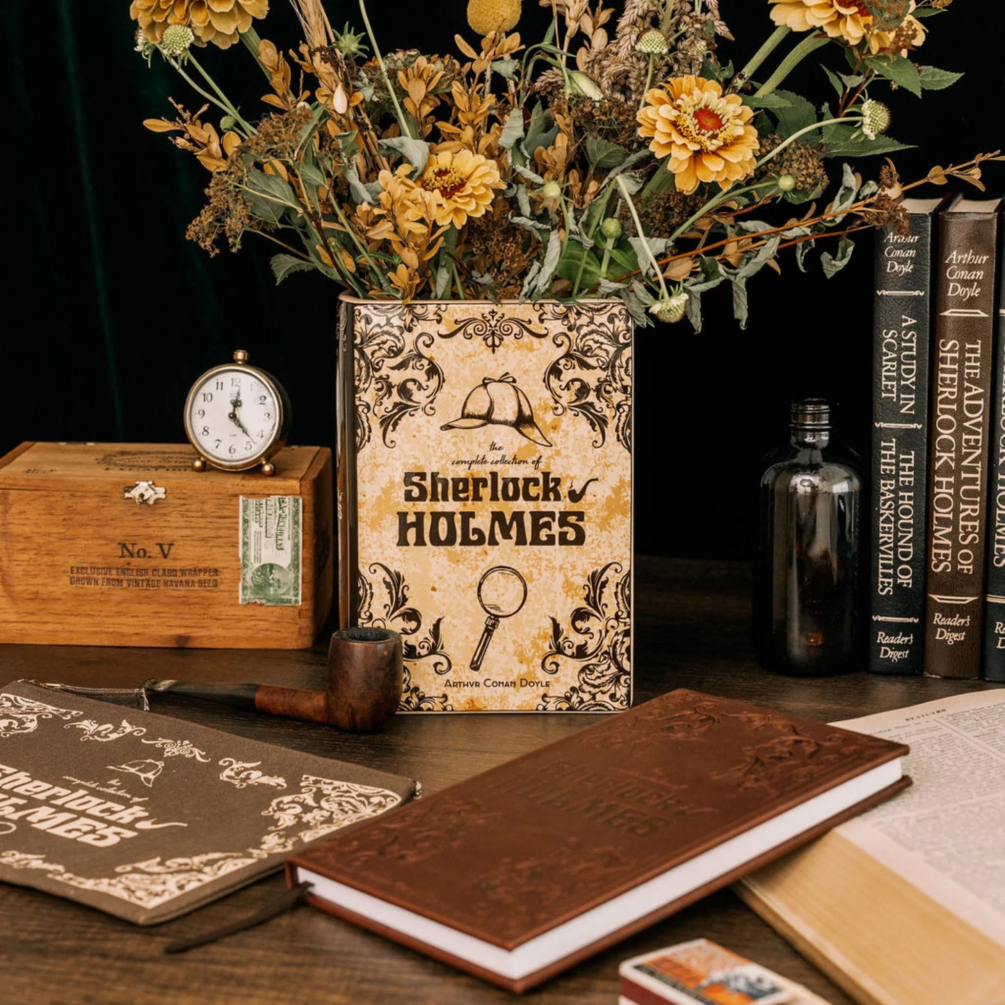 Large Sherlock Holmes book vase