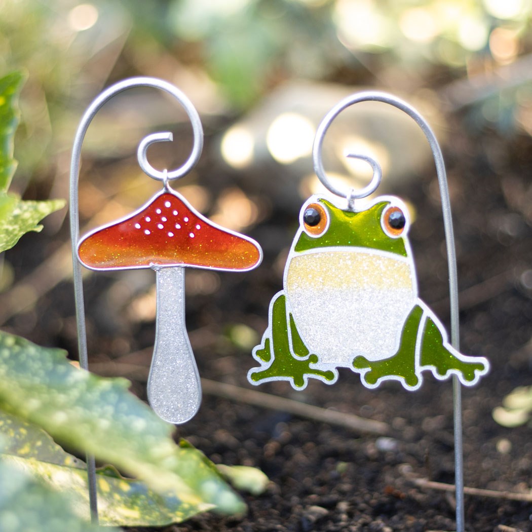 Frog or mushroom suncatcher