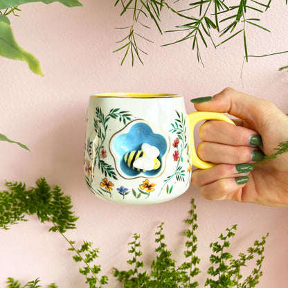 Secret garden 3D bee mug
